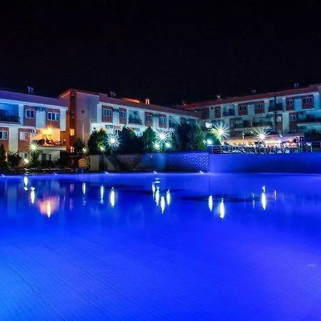 아파트 Apollon Holiday Village 디딤
